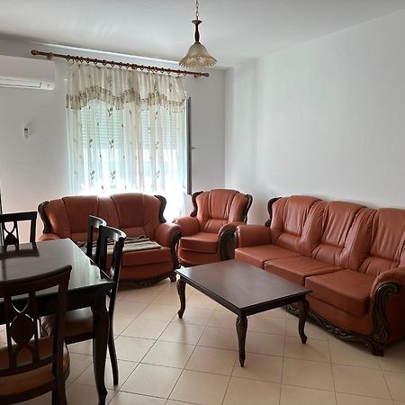 Renting House Vlorë 外观 照片
