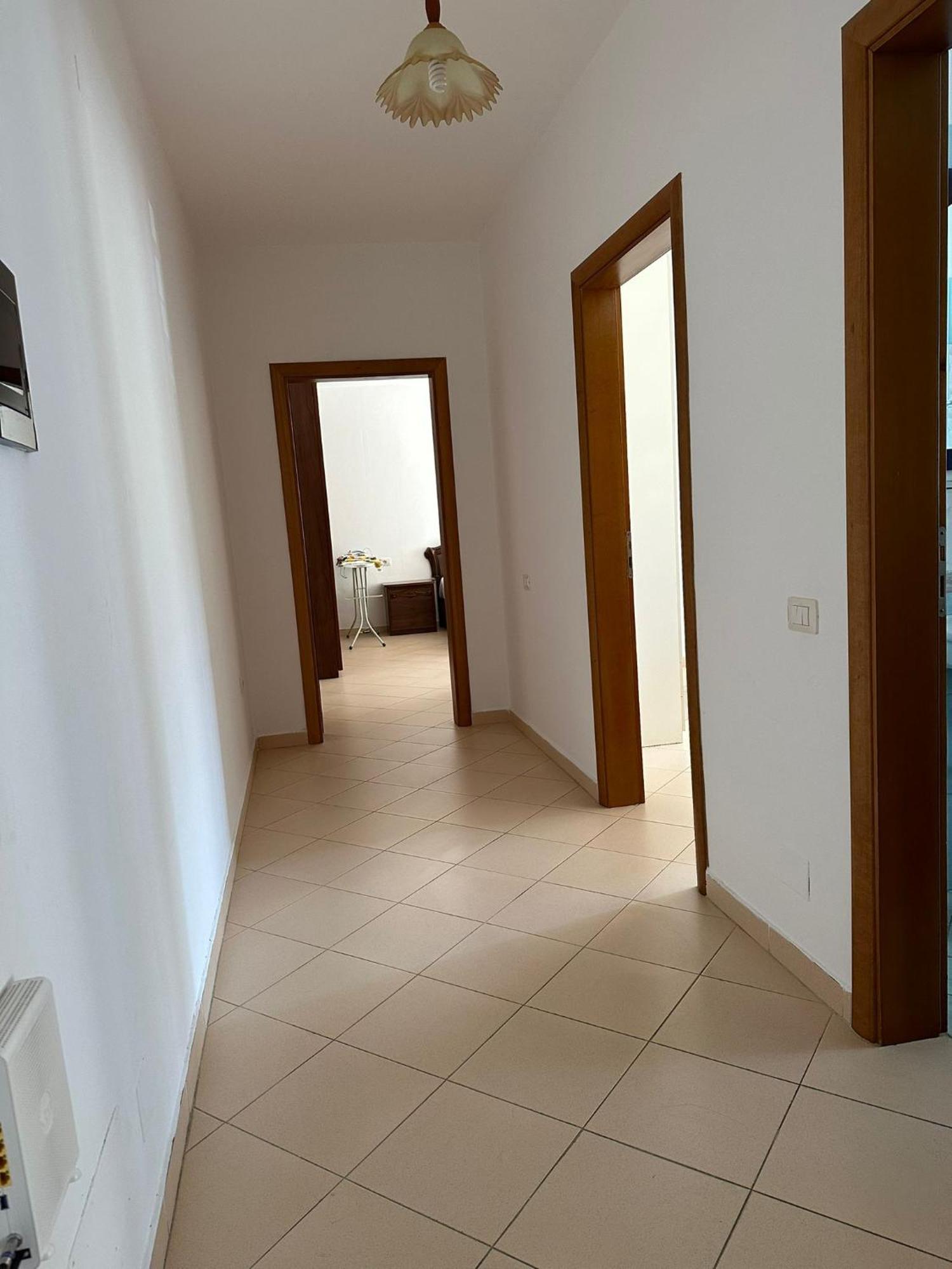 Renting House Vlorë 外观 照片